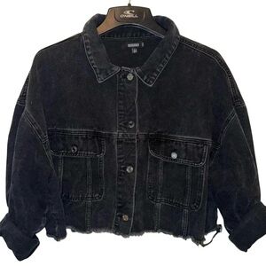Missguided Black Cropped Denim Jacket 🕷️